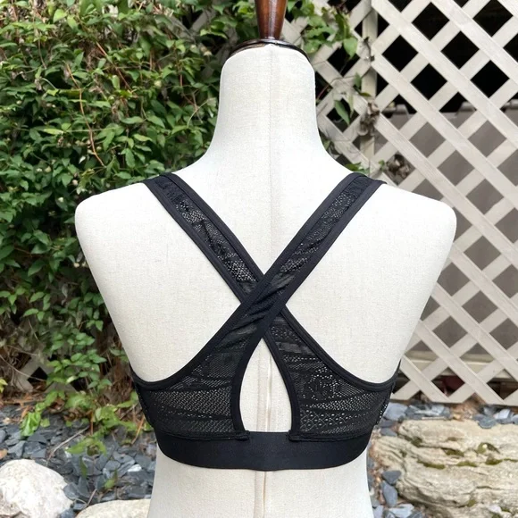 NWOT Victoria Sport “The Player” Lace Overlay Criss-cross Racerback Sports Bra - Picture 8 of 16